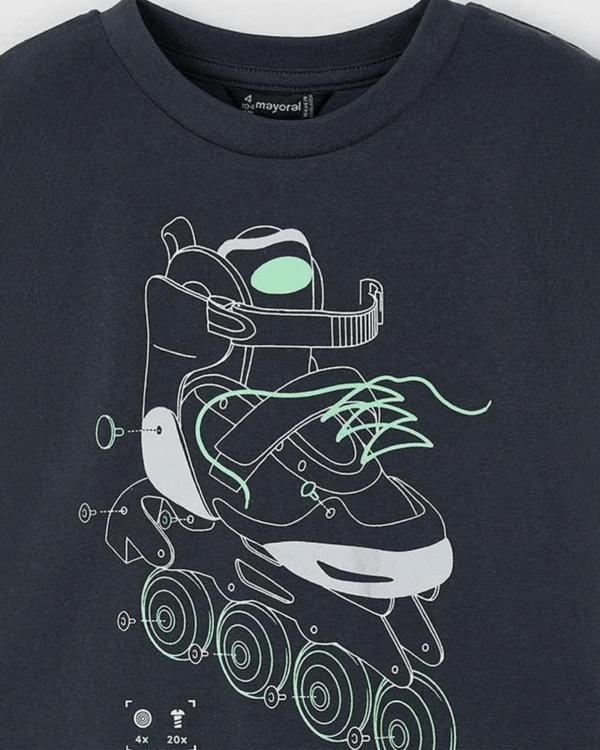 Camiseta Patineta Brilla en la Oscuridad