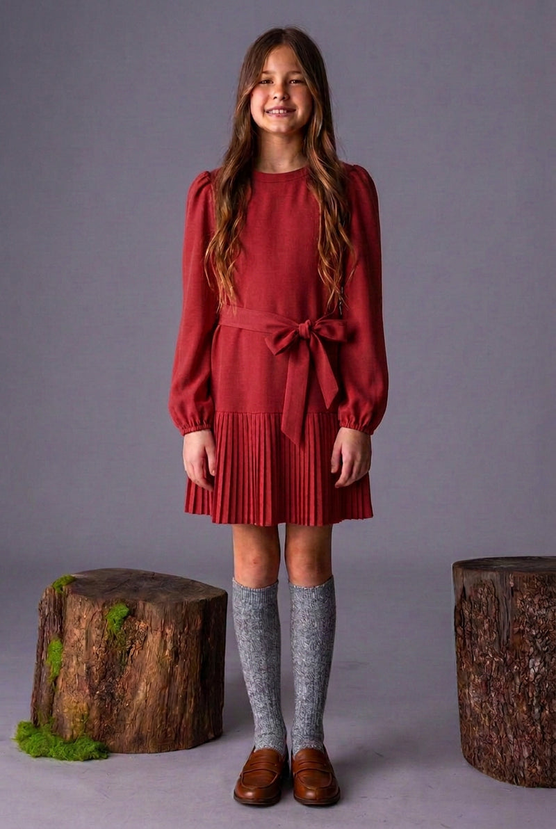 Vestido Rojo con Cinturón Anudado