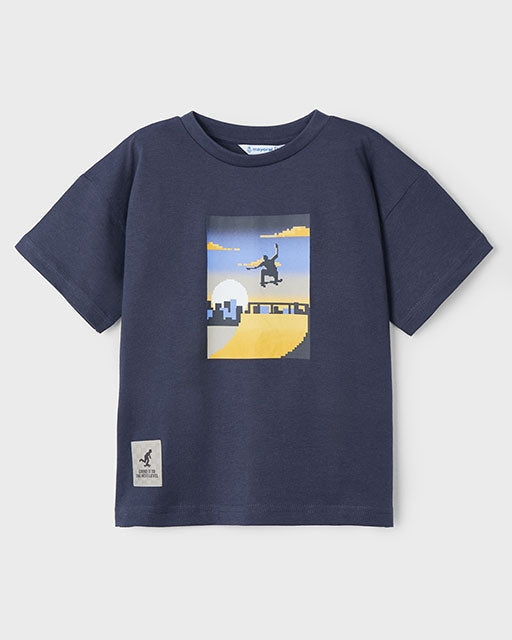 Camiseta azul de Mayoral - Moda infantil europea