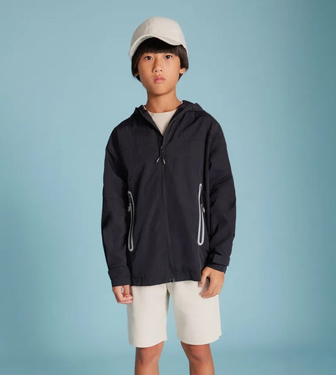 Chaqueta impermeable negra