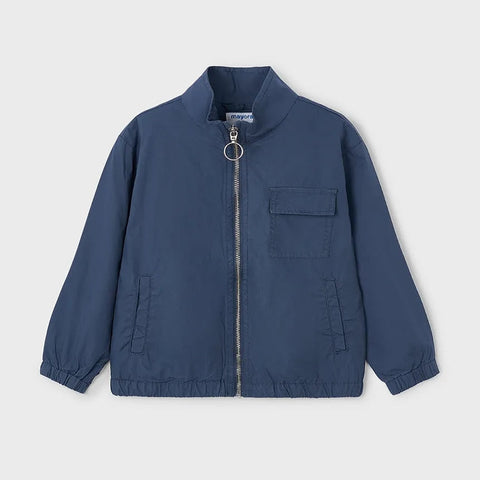 Chaqueta azul impermeable